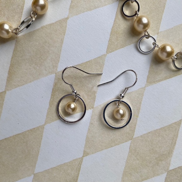 Avon Pearlesque Open Link 3-Piece Set - Picture 4 of 8